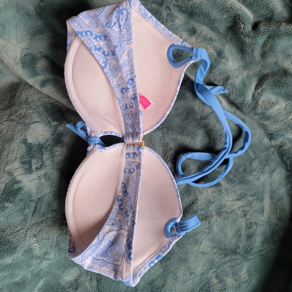 Victoria secret swim top - Picture 2 of 3